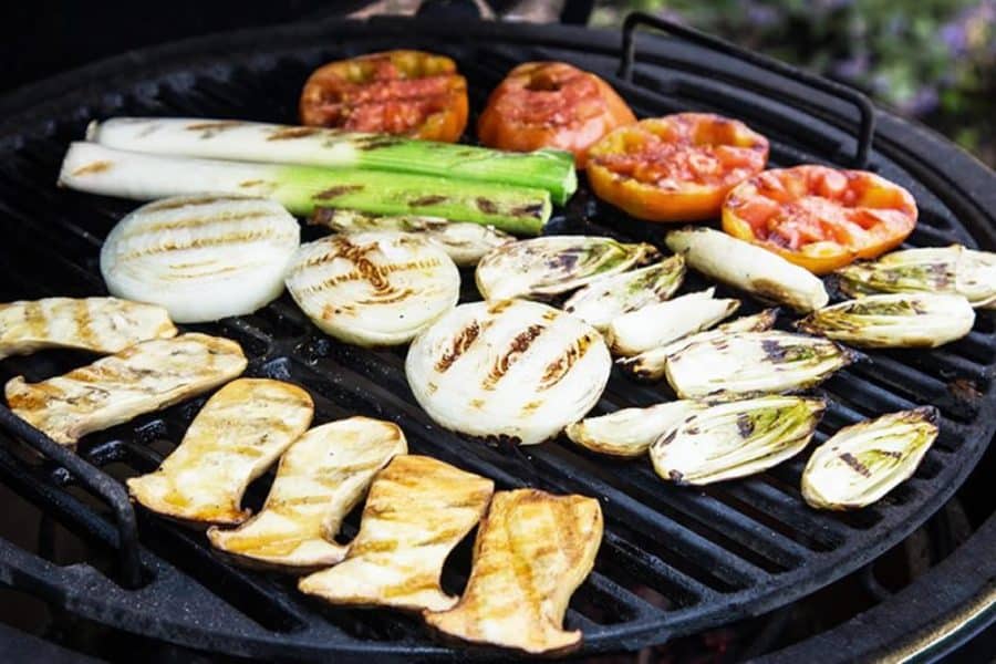 Big green egg barbecue aan huis met BBQ chef kok op locatie